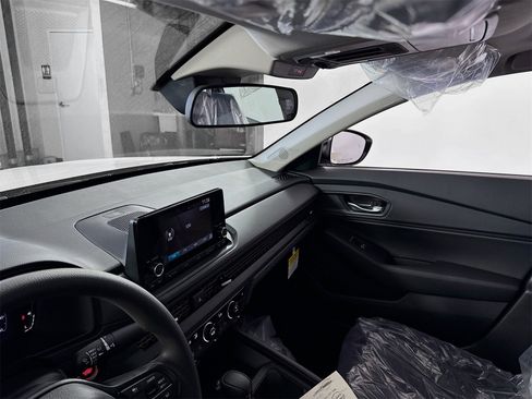 New 2025 Honda Accord SE image 6