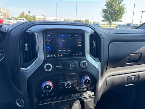 Used 2019 GMC Sierra 1500 SLT w/ SLT Premium Package AWD/4WD image 25