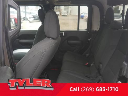 Used 2020 Jeep Gladiator Sport w/ Quick Order Package 24S image 39