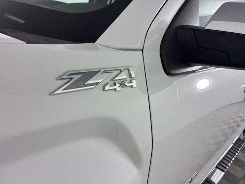 Used 2018 GMC Sierra 1500 SLT image 10