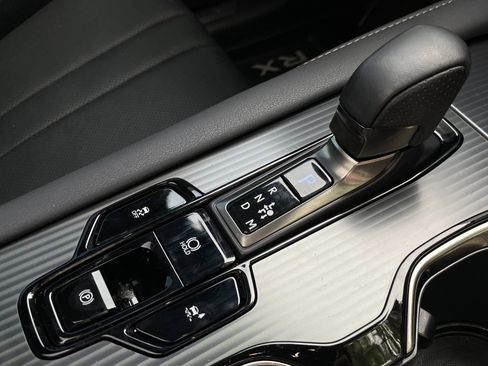 Used 2023 Lexus RX 500h F Sport w/ Cold Area Package image 29