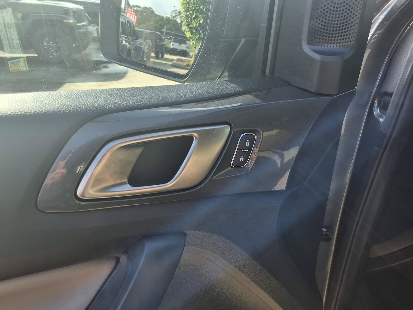 Used 2022 Ford Ranger Lariat RWD image 14