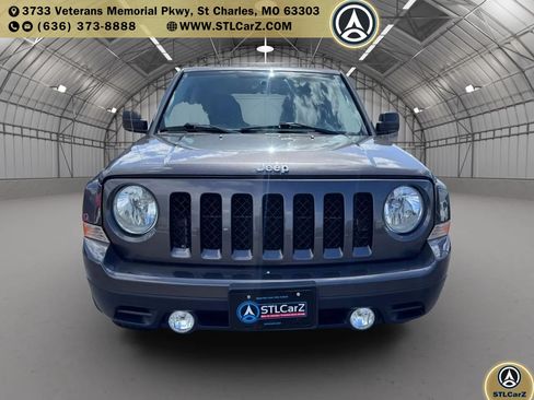 Used 2016 Jeep Patriot Sport w/ Power Value Group FWD image 8