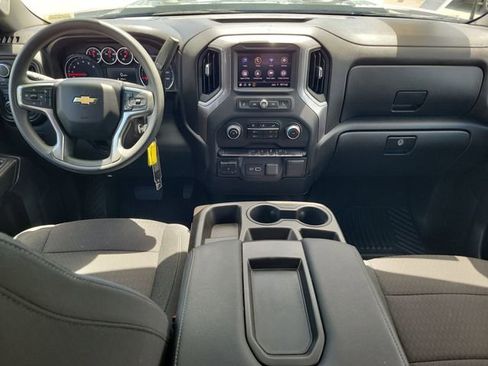 Certified 2023 Chevrolet Silverado 2500 Custom w/ Custom Value Package AWD/4WD image 13