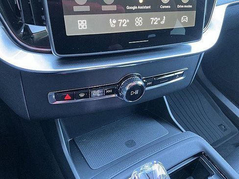New 2026 Volvo XC90 B6 Ultra w/ Protection Package AWD/4WD image 19