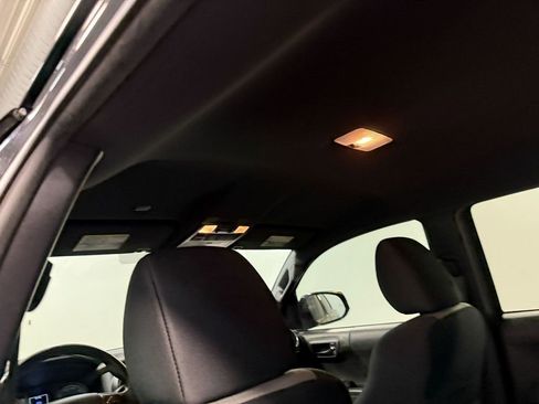 Used 2021 Toyota Tacoma TRD Off-Road w/ Technology Package image 11