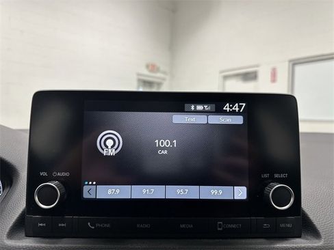 Used 2023 Honda Civic Sport image 29