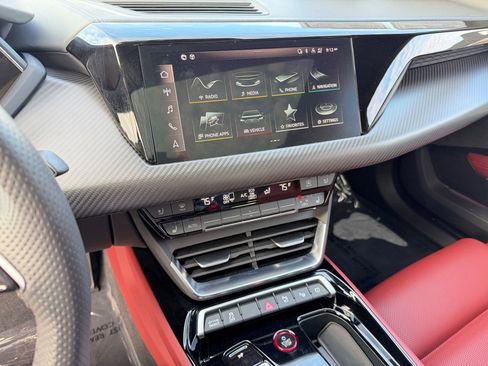 Certified 2023 Audi RS e-tron GT w/ Carbon Performance Package image 27