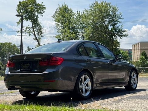 Used 2013 BMW 328i xDrive Sedan AWD/4WD image 8