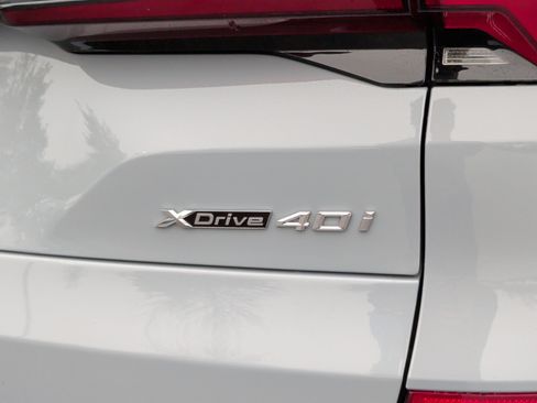 Used 2025 BMW X5 xDrive40i image 11