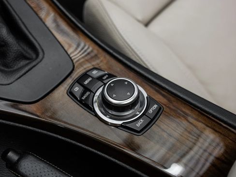 Used 2011 BMW 335d Sedan RWD image 31