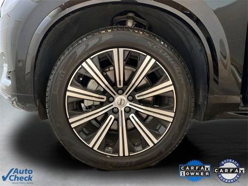 Used 2025 Volvo XC90 B6 Plus image 23