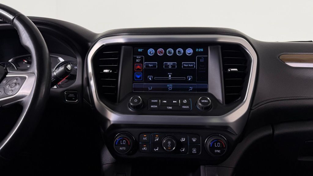 Used 2017 GMC Acadia SLE FWD image 22