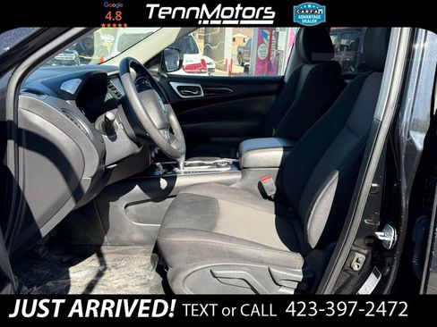 Used 2018 Nissan Pathfinder S image 10
