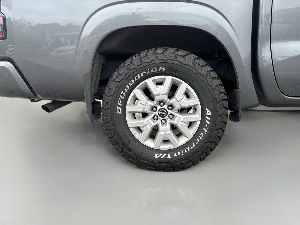 Used 2023 Nissan Frontier SV w/ SV Premium Package AWD/4WD image 12