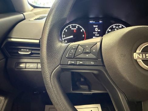 Used 2024 Nissan Altima 2.5 S FWD image 20