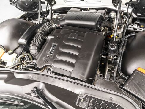 Used 2007 Pontiac Solstice Convertible image 33