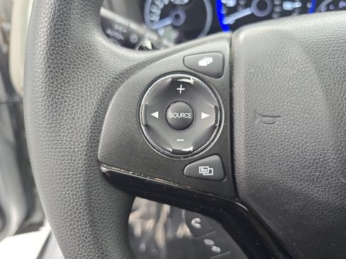 Used 2016 Honda HR-V EX image 16