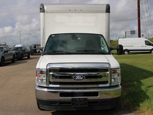 Used 2026 Ford E-350 and Econoline 350 Super Duty w/ Power Equipment Group RWD image 2