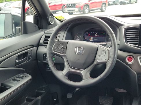 Certified 2024 Honda Passport TrailSport image 14