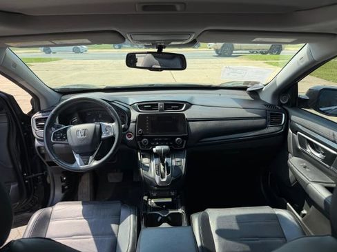 Used 2020 Honda CR-V Touring image 10