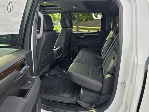 New 2026 GMC Sierra 1500 Elevation w/ Elevation Premium Package image 32