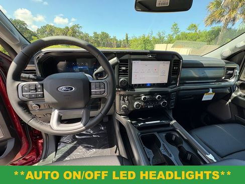 New 2026 Ford F250 Lariat w/ Black Appearance Package AWD/4WD image 8