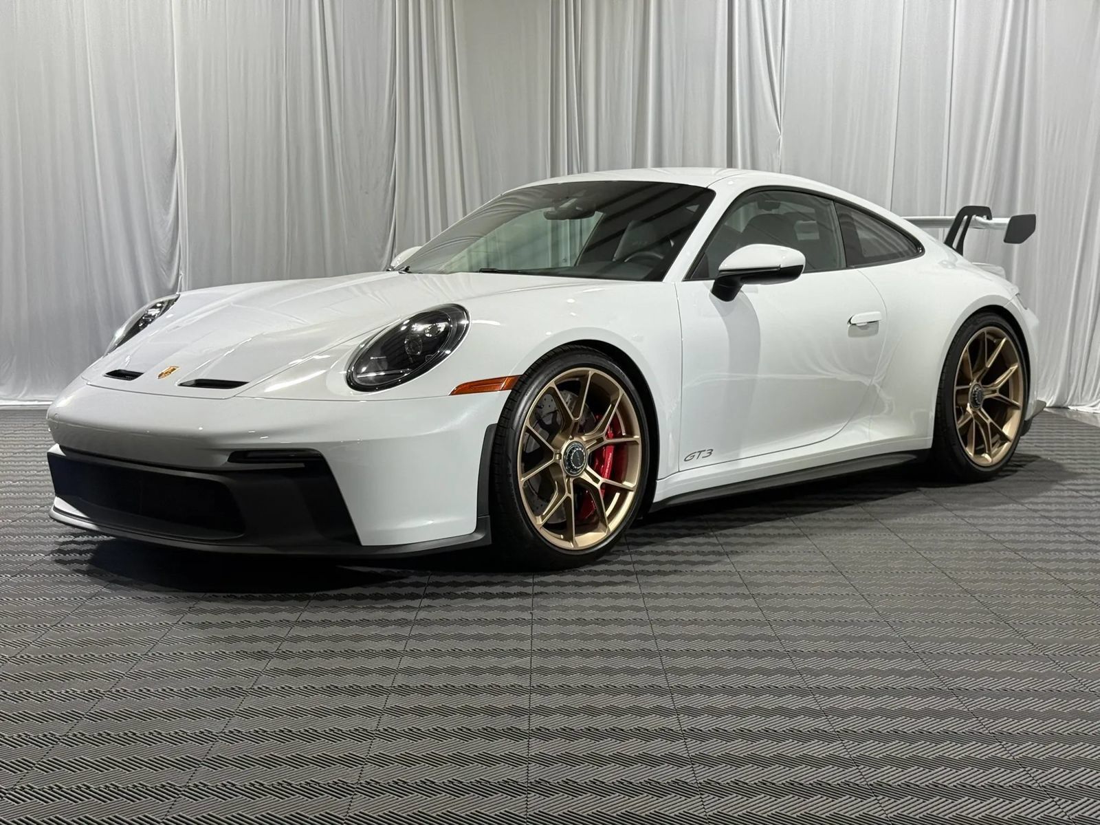 Used 2023 Porsche 911 GT3 RWD image 3