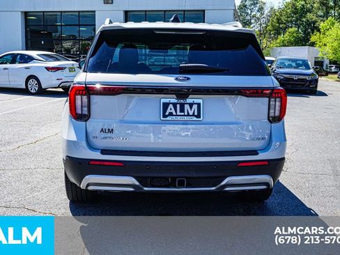Used 2025 Ford Explorer Platinum w/ LUX Leather Package AWD/4WD image 10