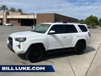 Used 2020 Toyota 4Runner SR5 AWD/4WD video 1