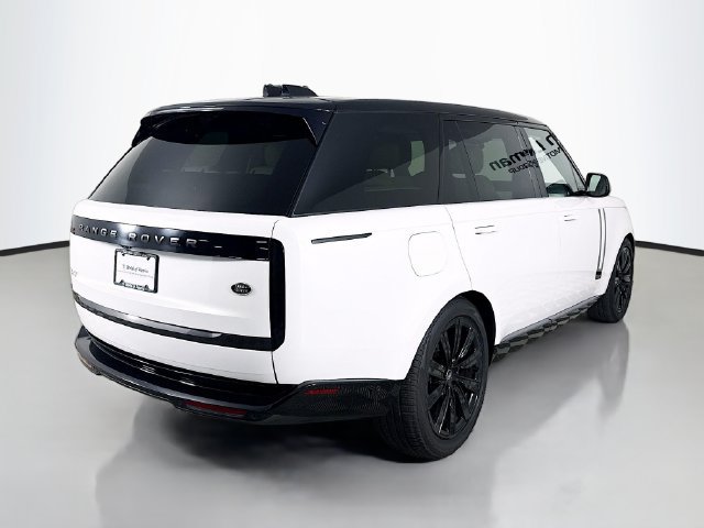 Used 2023 Land Rover Range Rover Long Wheelbase SE AWD/4WD image 7