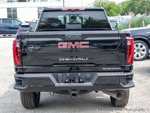 New 2025 GMC Sierra 2500 Denali w/ Technology Package image 5