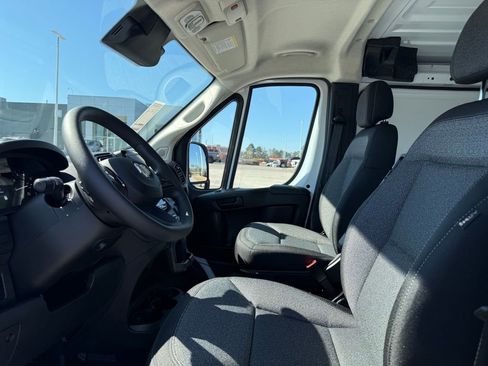 New 2026 RAM ProMaster 2500 w/ Convenience Group FWD image 10