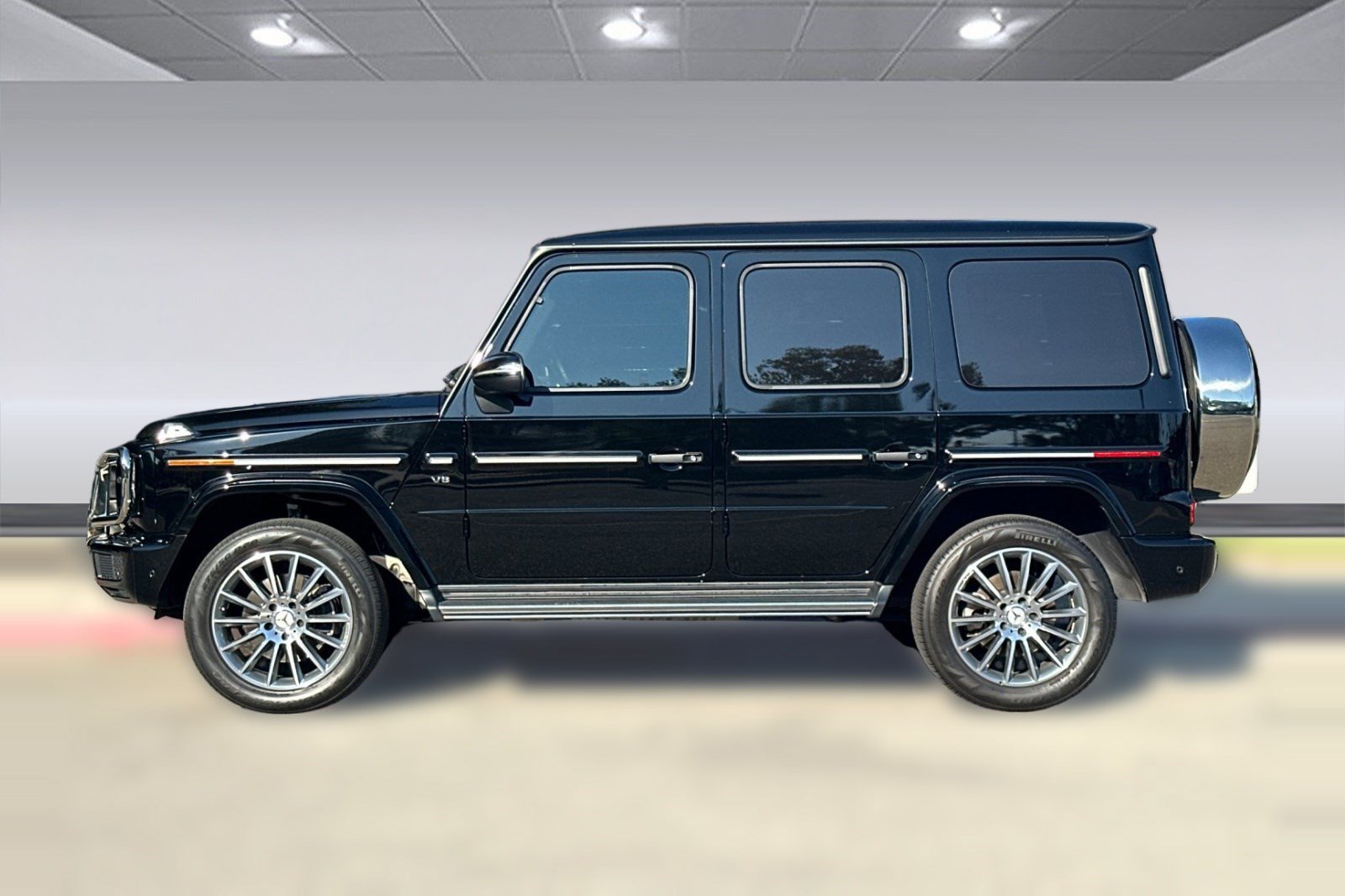 Certified 2023 Mercedes-Benz G 550 image 2