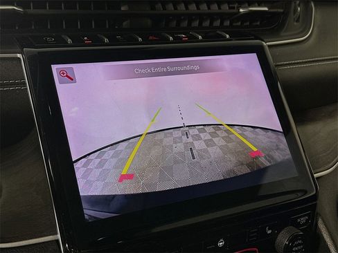 Used 2021 Jeep Grand Cherokee L Limited image 23