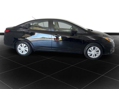 Used 2025 Nissan Versa S FWD image 6