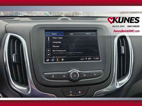 Used 2024 Chevrolet Equinox LT image 16