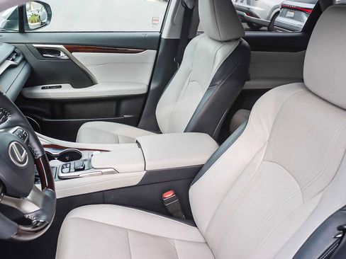 Used 2017 Lexus RX 350 AWD image 16