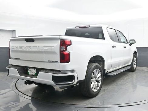 Used 2022 Chevrolet Silverado 1500 Custom RWD image 14