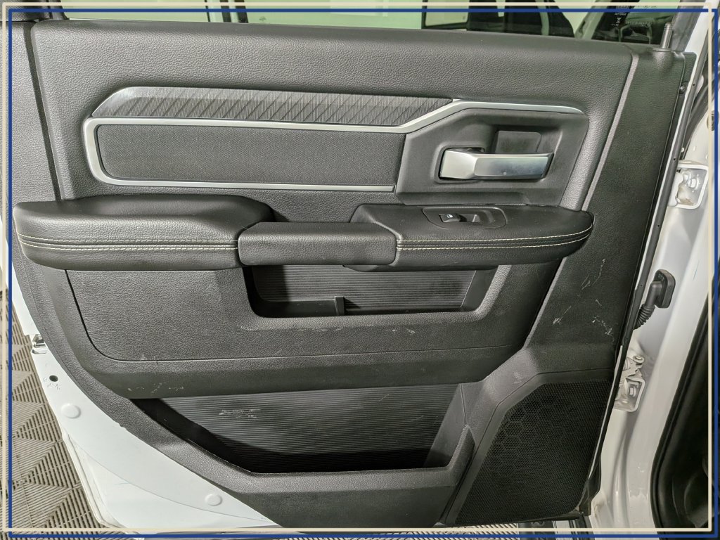 Certified 2026 RAM 2500 Big Horn AWD/4WD image 31