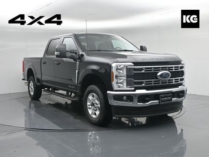 New 2026 Ford F250 XLT w/ FX4 Off-Road Package
