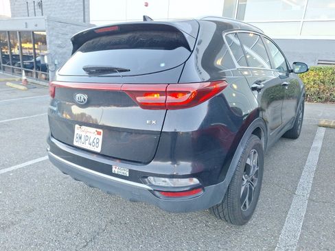 Used 2020 Kia Sportage EX image 5