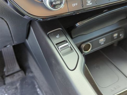 New 2025 Kia Telluride S image 27