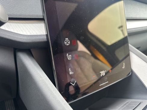 Used 2023 Polestar Polestar 2 w/ Pilot Pack image 26