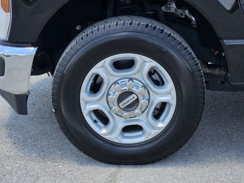 Used 2026 Ford F250 XLT RWD image 10