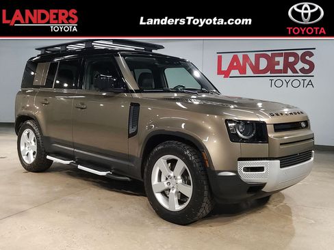 Used 2020 Land Rover Defender 110 HSE AWD/4WD image 1