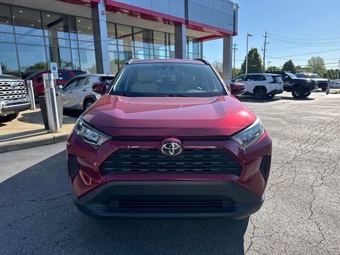 Used 2019 Toyota RAV4 LE w/ All Weather Liner Package FWD image 10