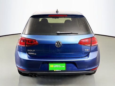 Used 2017 Volkswagen Golf S image 8