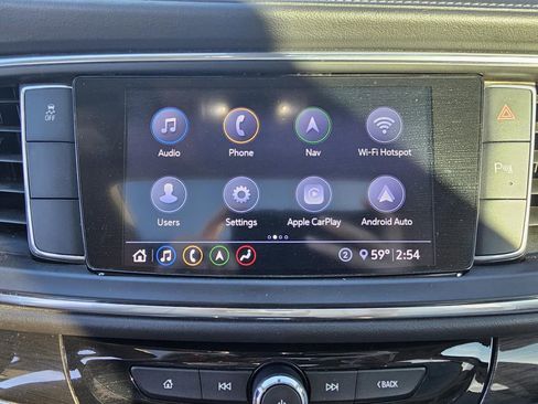 Used 2020 Buick Enclave Essence w/ Sound and Sites Package image 18