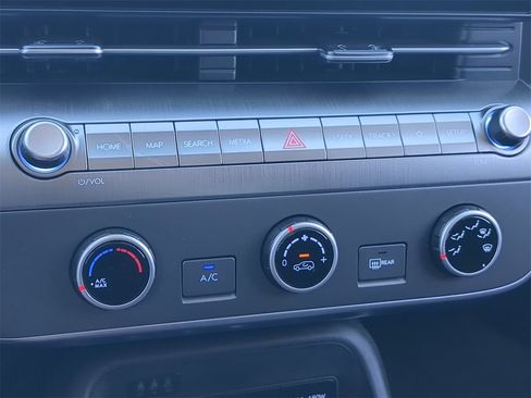 New 2026 Hyundai Kona SE image 26